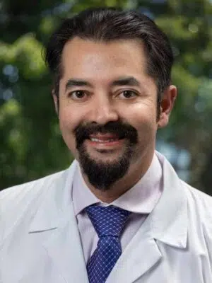 Dr. Julio Gutierrez